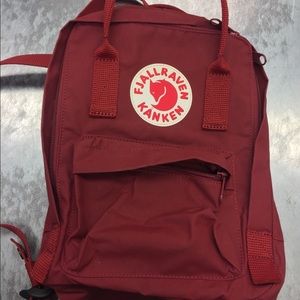 Fjallraven Kanken backpack!